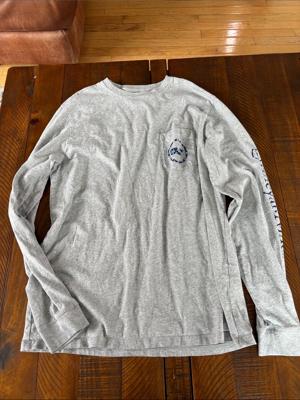 Vineyard Vines Gray Long-Sleeve Tee with Navy Logo